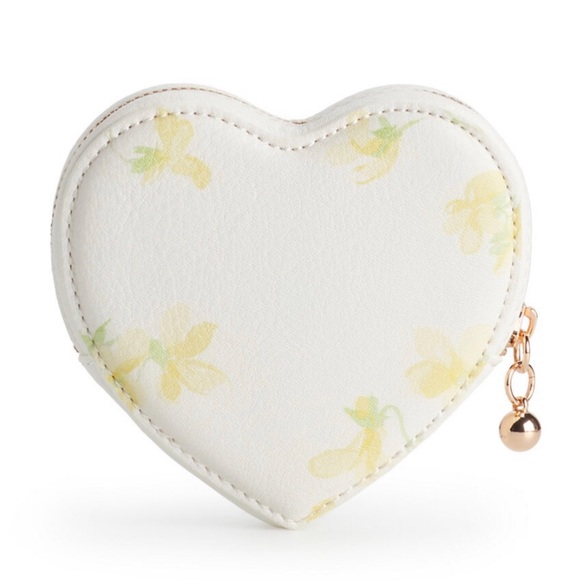 LC Lauren Conrad Heart Coin Pouch - Picture 3 of 4
